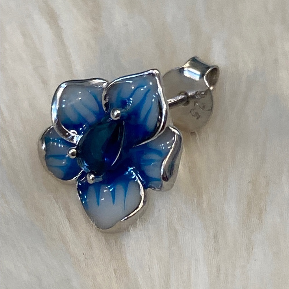 Sapphire Enamel Floral Earrings - Picture 5 of 6